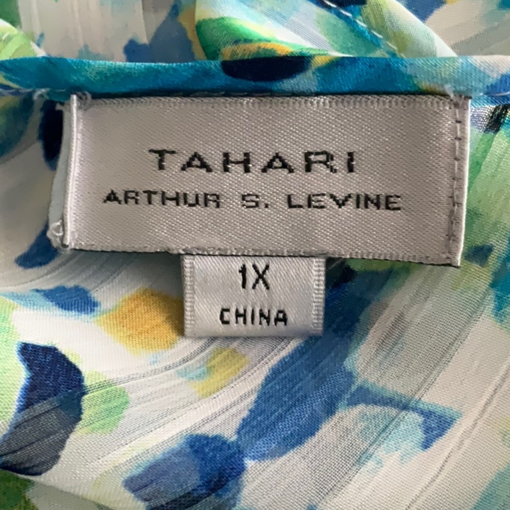 Tahari Blouse - Picture 3 of 4